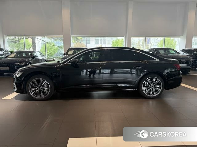 Audi A6L id 4182738 из Китая 8