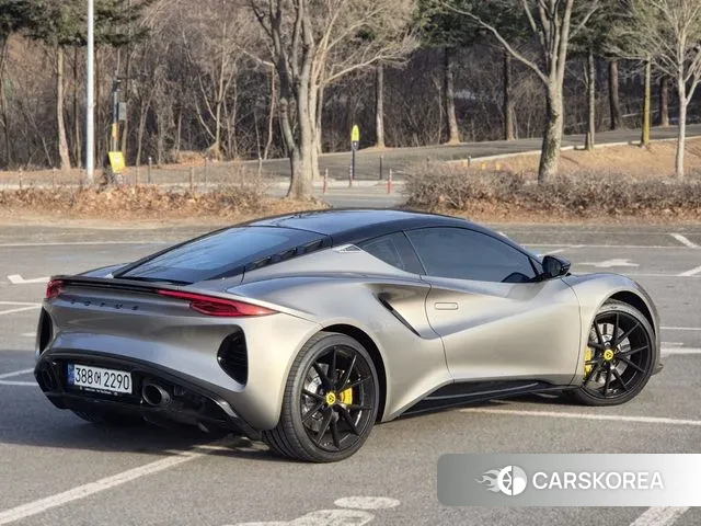 Lotus Emira id 3605686 из Кореи 12