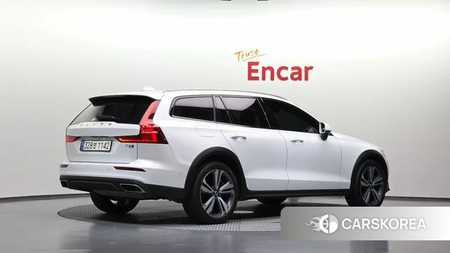 Volvo V60 Cross-Country 2nd Generation id 4684069 из Кореи 12