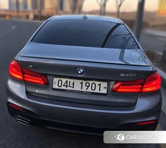 BMW 5 Series (G30) 2018 Цвет галактики из Кореи, фото 2