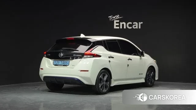 Nissan Leaf (ZE1) id 3449458 из Кореи 12