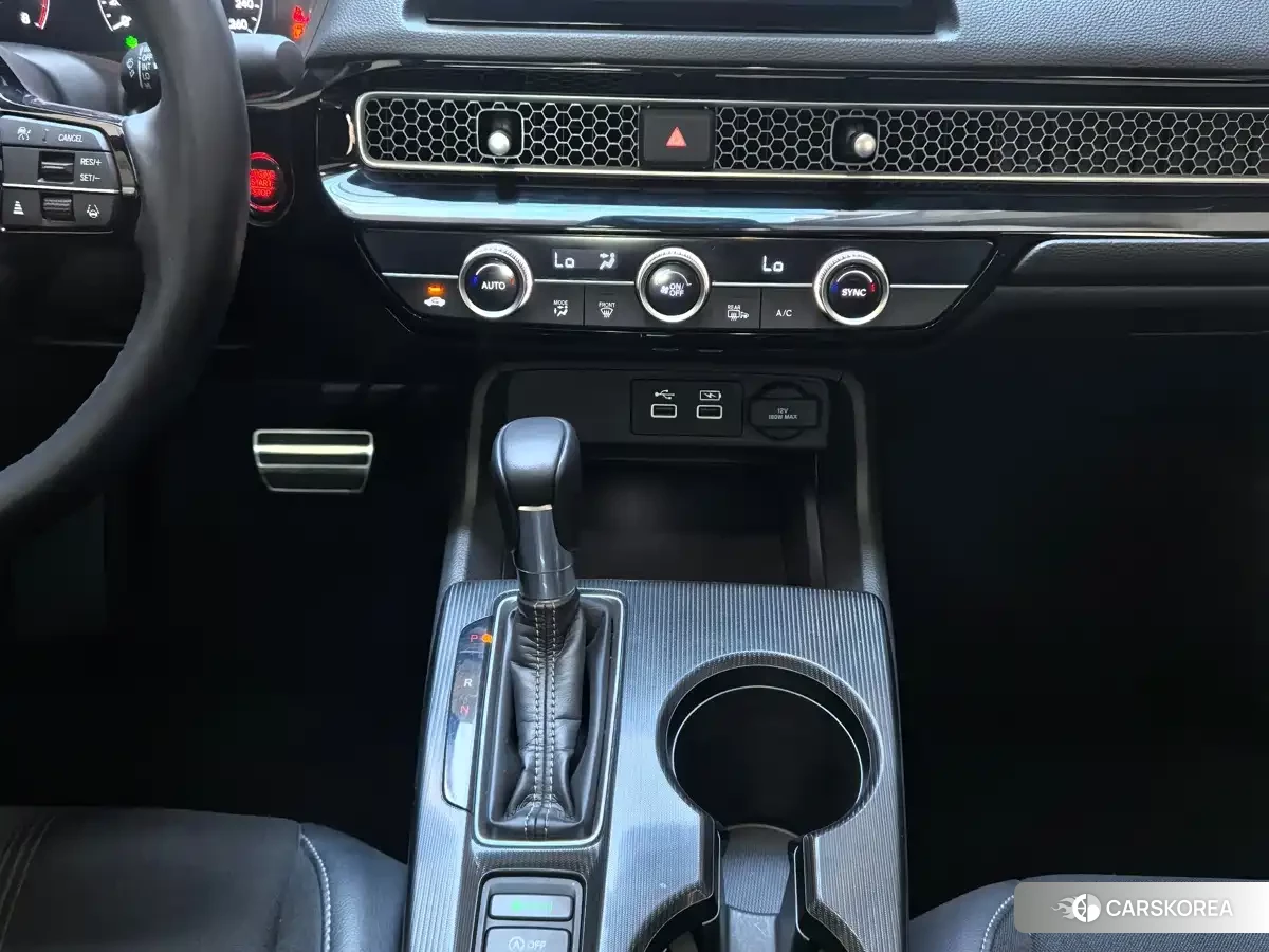 Honda Civic 2023 Белый из Китая, фото 2