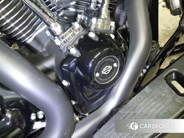 Engine photo