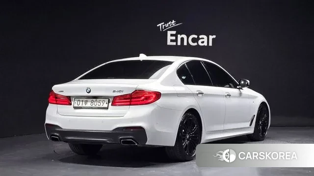 BMW 5 Series (G30) id 3455167 из Кореи 12