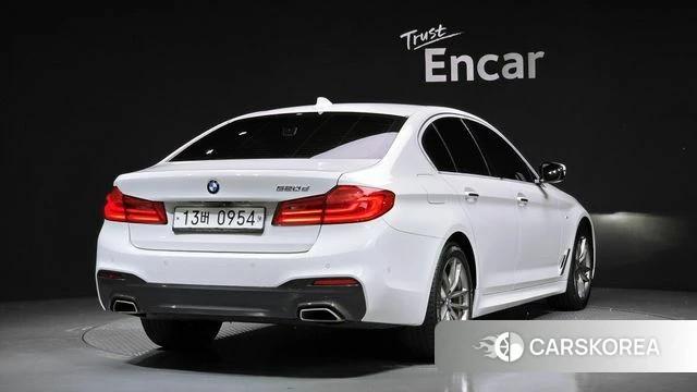 BMW 5 Series (G30) id 3853811 из Кореи 12