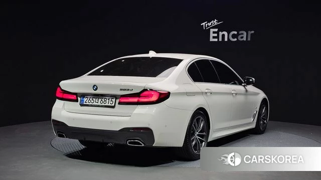 BMW 5 Series (G30) id 3954849 из Кореи 12