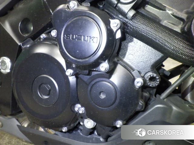 Engine photo