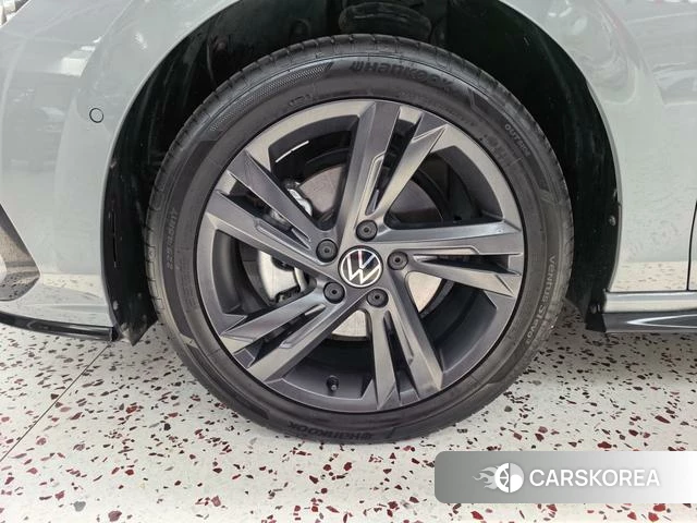 Volkswagen Golf id 4328786 из Китая 12