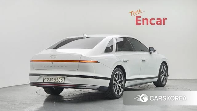 Hyundai Grandeur (GN7) id 4443525 из Кореи 12