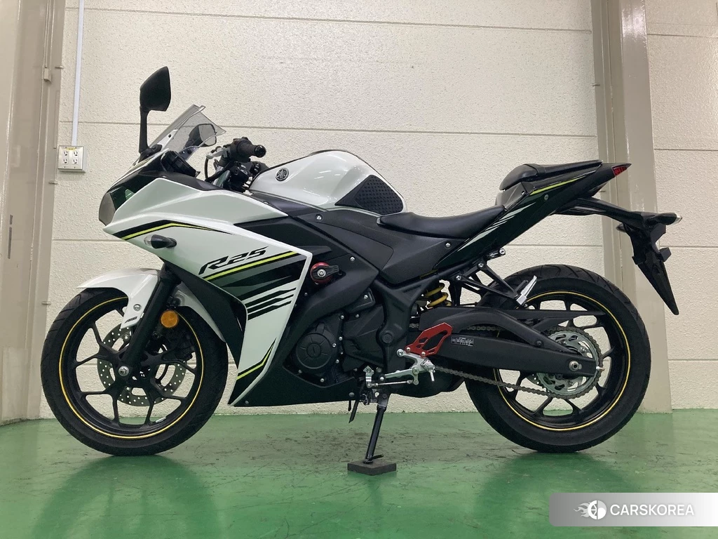 Проданный Yamaha YZF-R25 2016 из Японии, фото 2