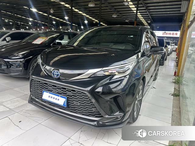 Toyota Grevia 2023 Черный из Китая, фото 4