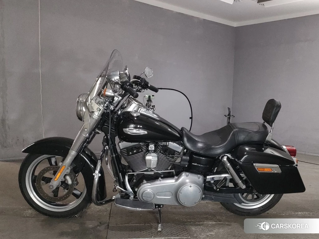 Проданный Harley-Davidson DYNA SWITCHBACK FLD1580 2012 из Японии