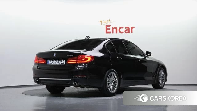 BMW 5 Series (G30) id 4502133 из Кореи 12