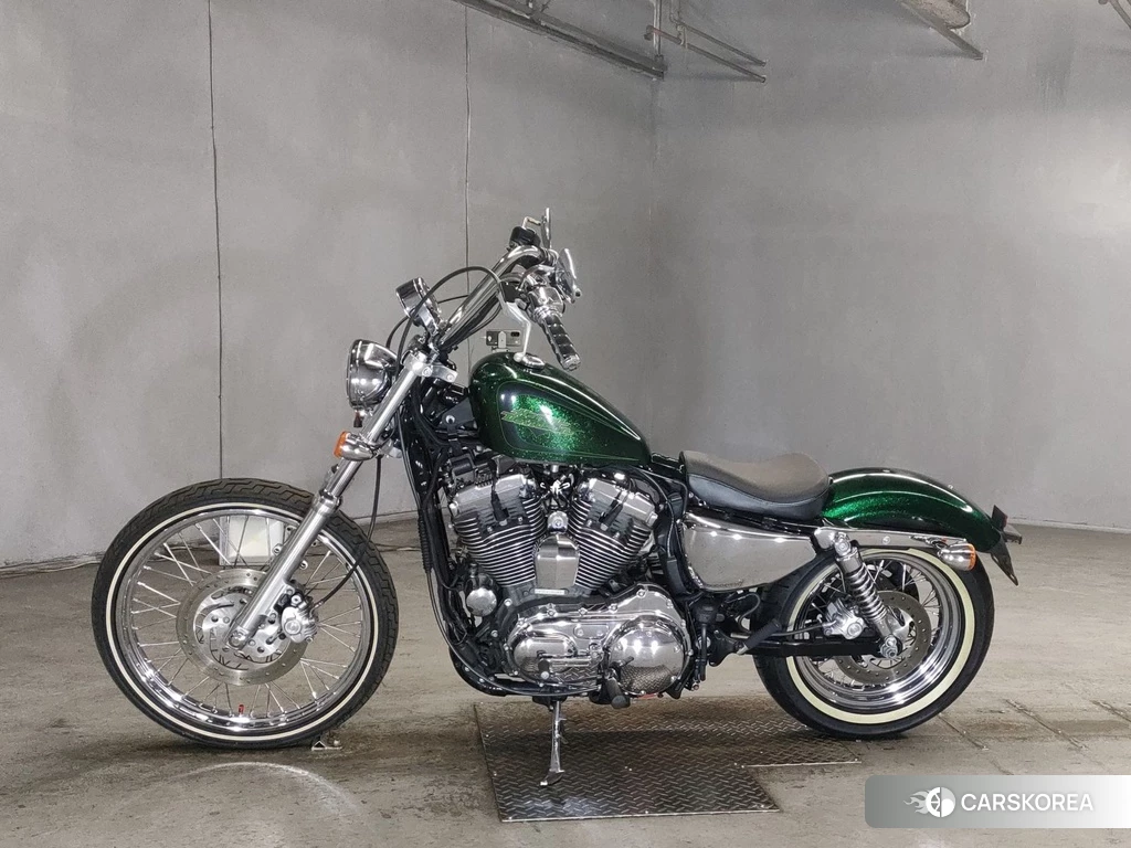 Проданный Harley-Davidson Sportster 72 XL1200V 2013 из Японии, фото 2