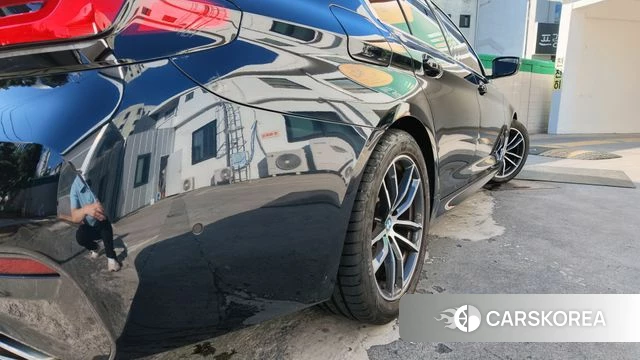 BMW 5 Series (G30) 2021 Черный из Кореи, фото 4