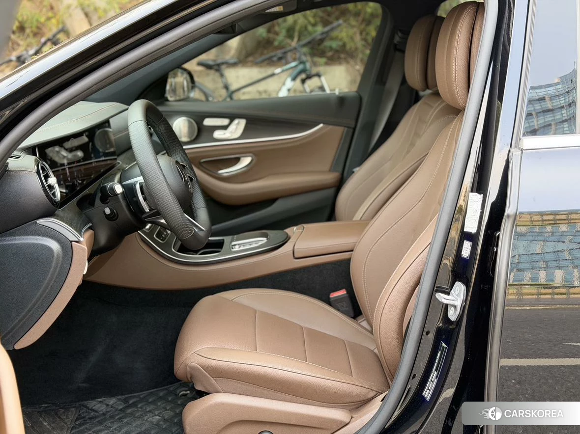 Mercedes-Benz E-class id 4407165 из Китая 7