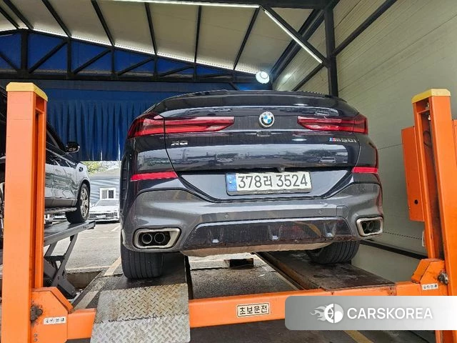 BMW X6 (G06) 2022 Черный из Кореи, фото 2