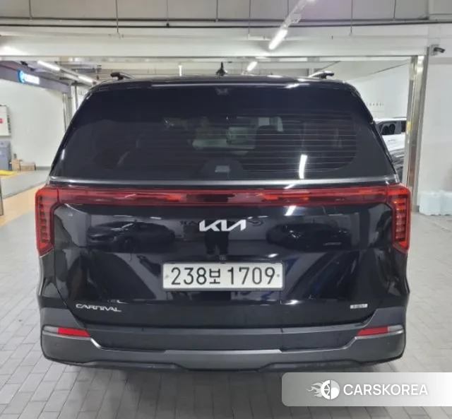 Kia The New Carnival 4th Generation 2024 Черный из Кореи, фото 2