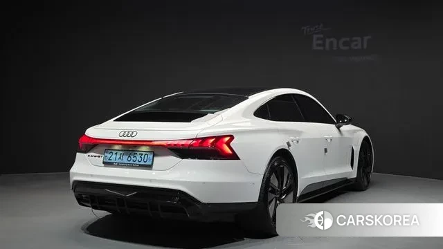 Audi e-Tron GT id 3740916 из Кореи 12