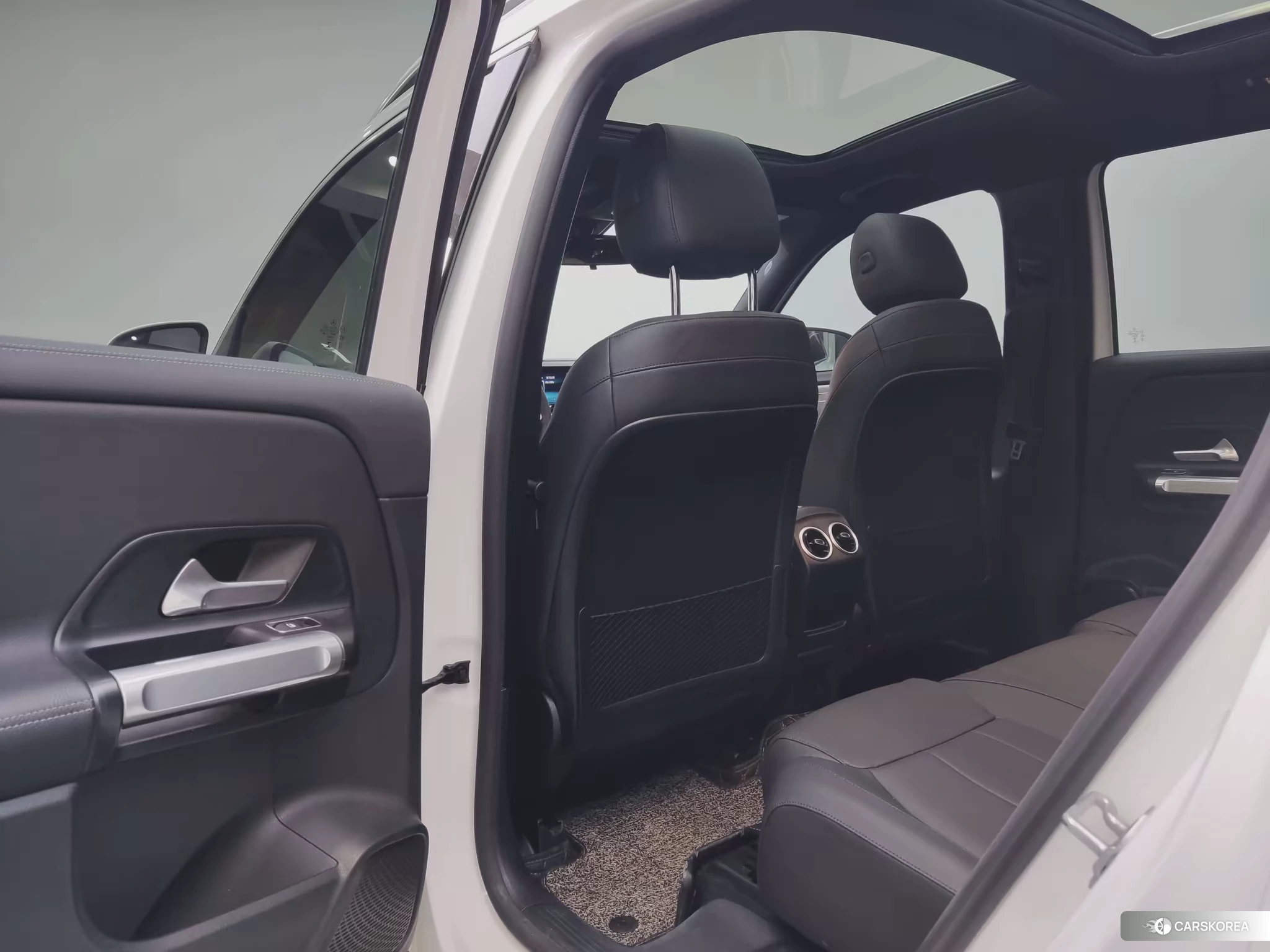 Mercedes-Benz GLB id 4413364 из Китая 12