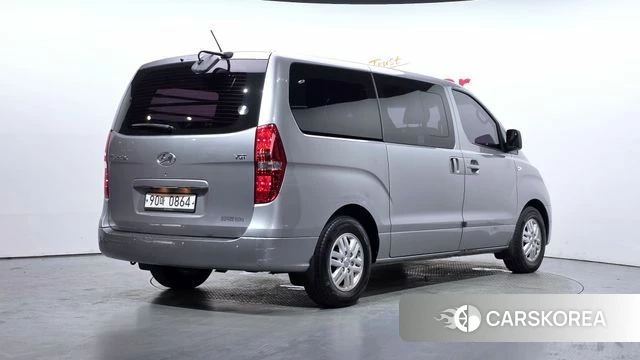 Hyundai The New Grand Starex id 4638325 из Кореи 12