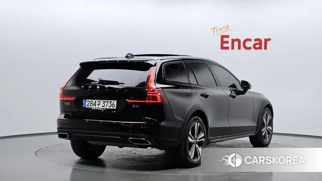 Volvo V60 Cross-Country 2nd Generation id 3577478 из Кореи 12