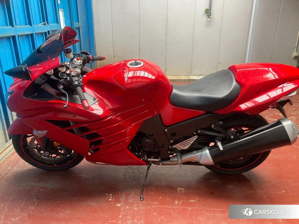 Проданный Kawasaki ZX-14R NINJA 2013 из Японии, фото 2