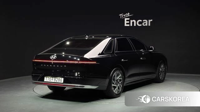 Hyundai Grandeur (GN7) id 4243509 из Кореи 12
