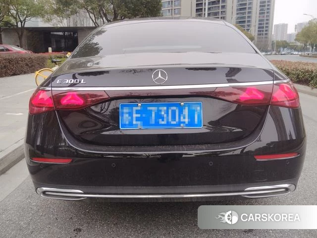 Mercedes-Benz E-class id 4256309 из Китая 7