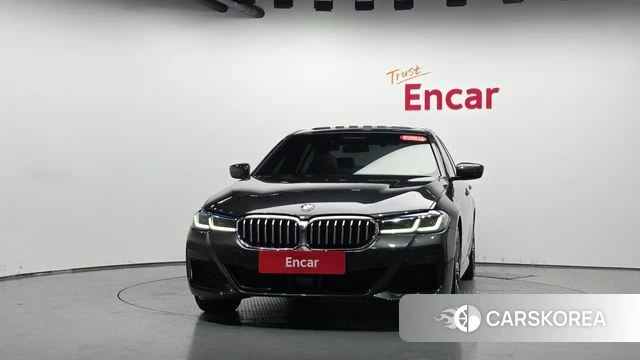 BMW 5 Series (G30) id 4793853 из Кореи 12