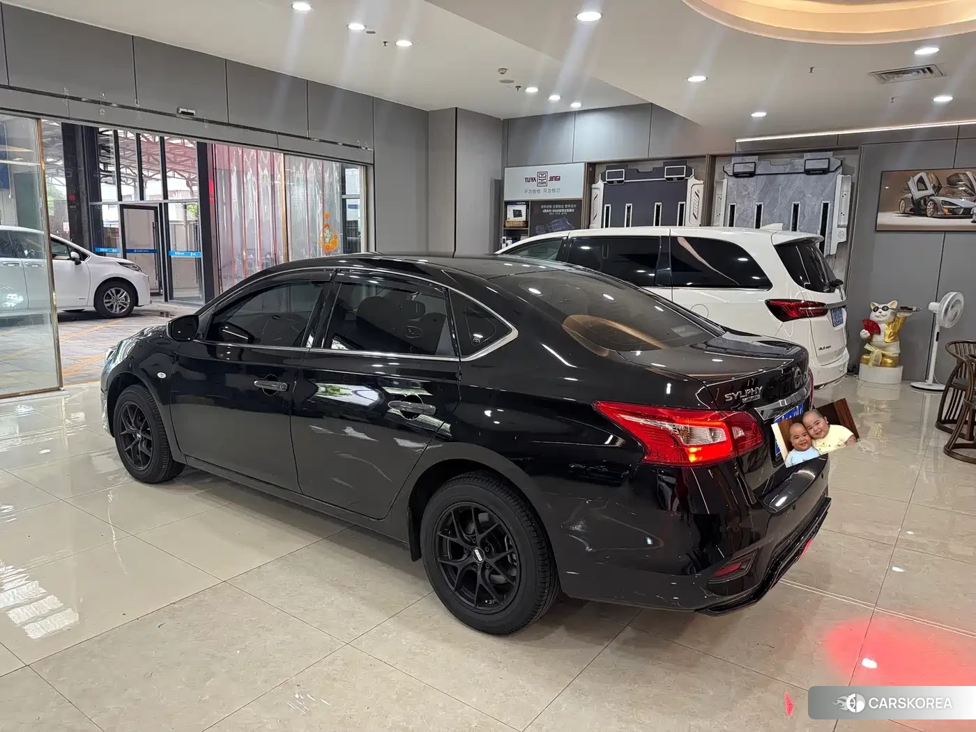 Nissan Sylphy 2026 Черный из Китая, фото 2