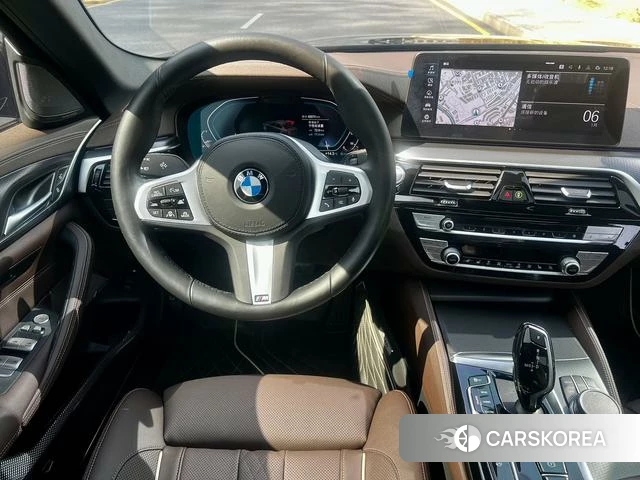 BMW 5 series PHEV id 4265746 из Китая 10