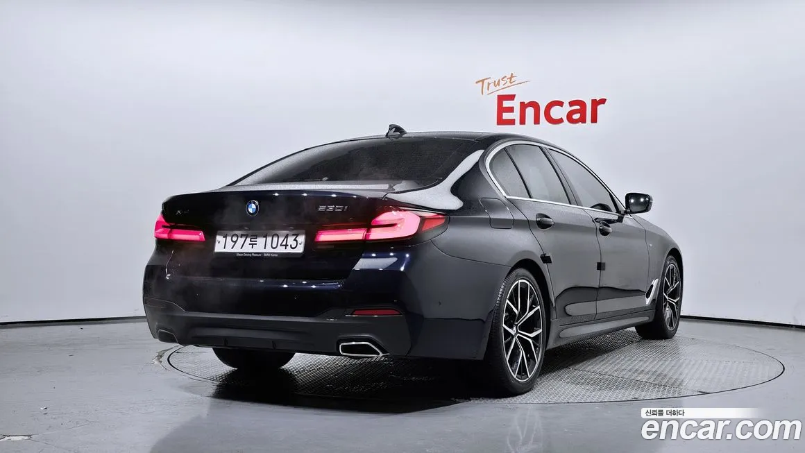 BMW 5 Series (G30) id 2037368 из Кореи 12
