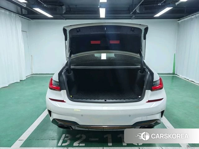 BMW 3 series id 4208477 из Китая 12