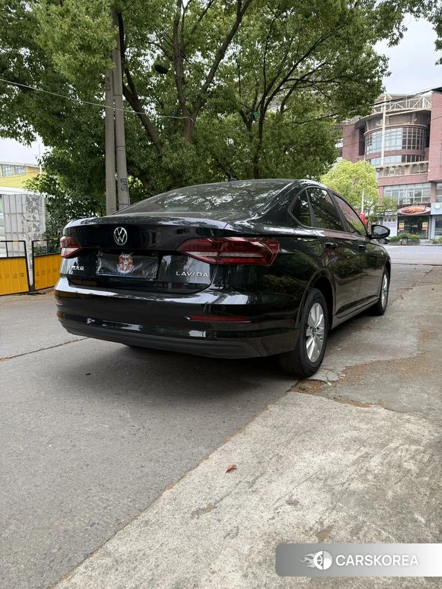Volkswagen Lavida 2022 Черный из Китая, фото 5