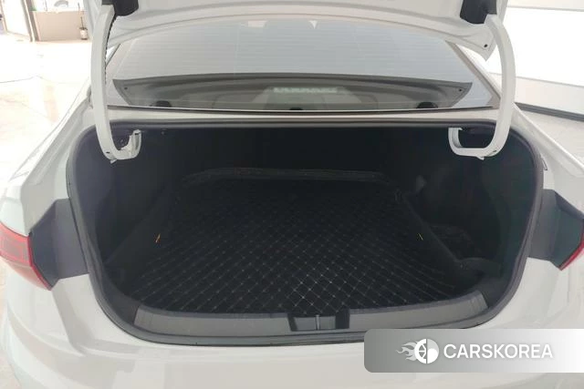 Volkswagen Sagitar id 3804728 из Китая 9
