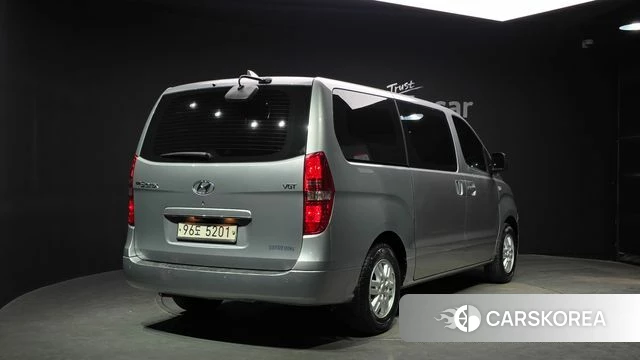 Hyundai The New Grand Starex id 3924093 из Кореи 12