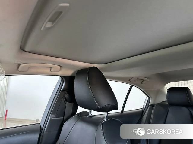 Toyota Corolla id 4276375 из Китая 9