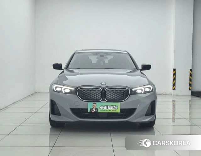 BMW i3 2025 Серебристо-серый из Китая, фото 2