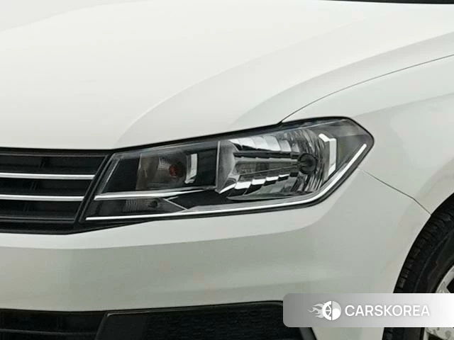 Volkswagen Santana id 4258758 из Китая 12