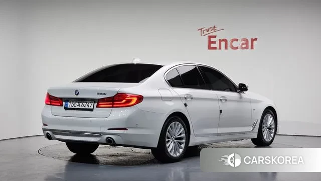 BMW 5 Series (G30) id 3345075 из Кореи 12