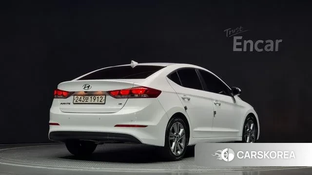 Hyundai Avante AD id 2981903 из Кореи 12