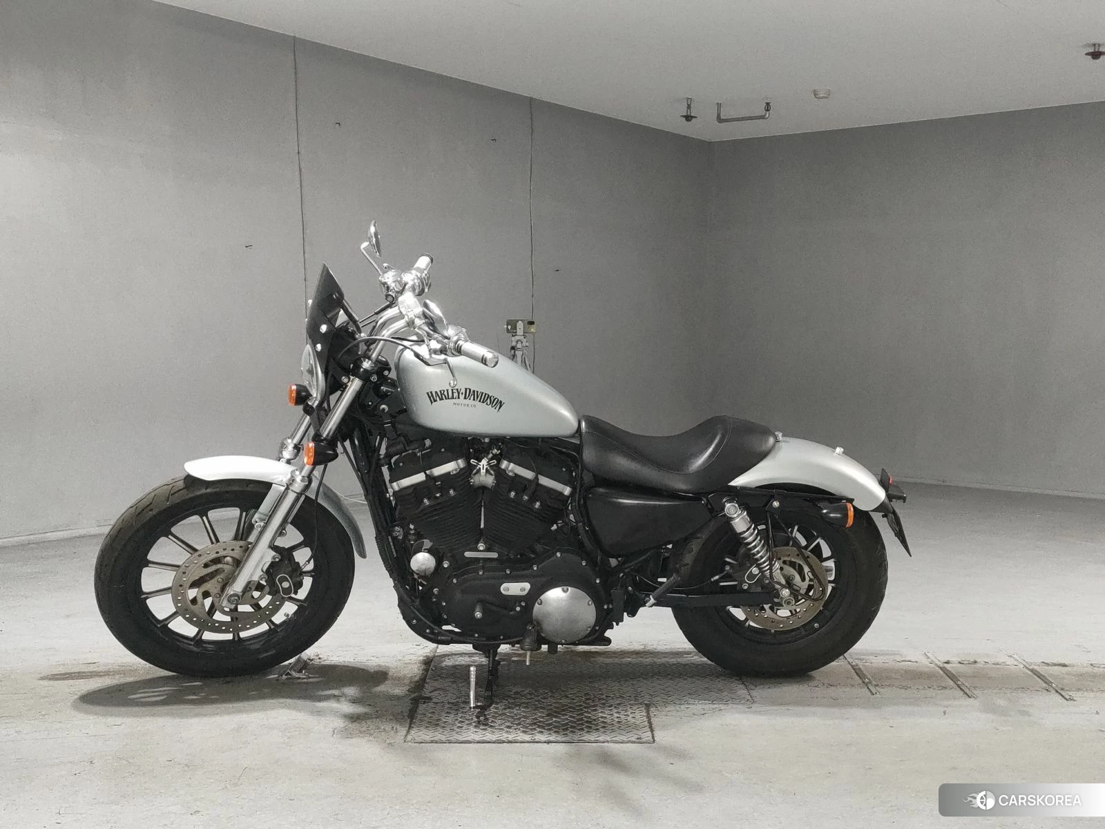 Harley-Davidson Sportster XL883N 2015 из Японии, фото 4