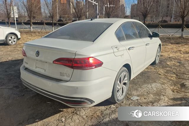 Volkswagen Bora id 4276101 из Китая 9