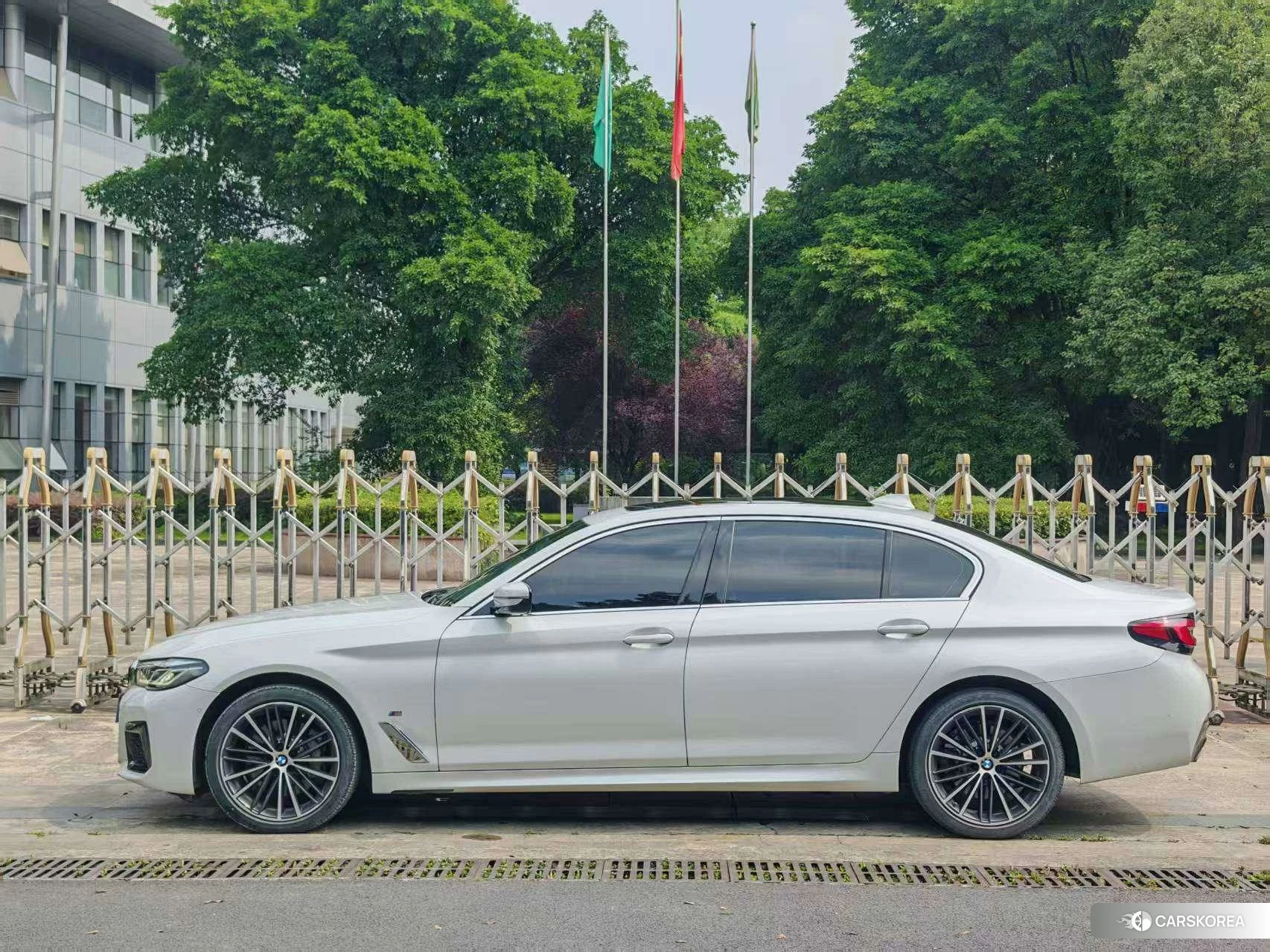 BMW 5 series id 4479418 из Китая 7