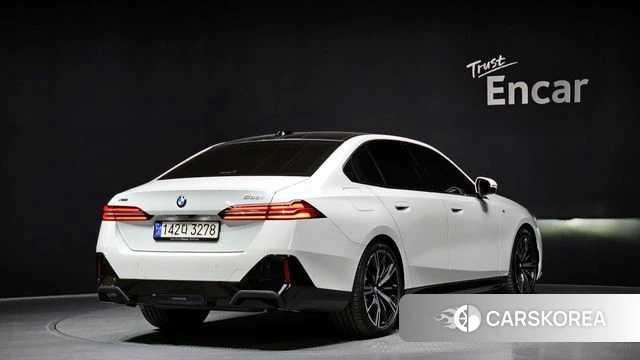 BMW 5 Series (G60) id 4177789 из Кореи 12