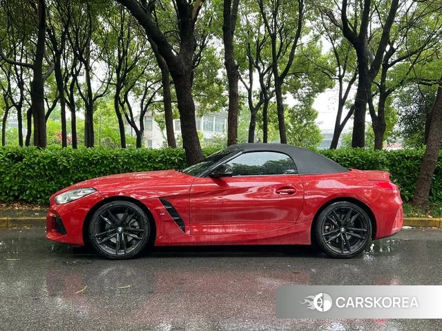 BMW Z4 2022 Красный из Китая, фото 2