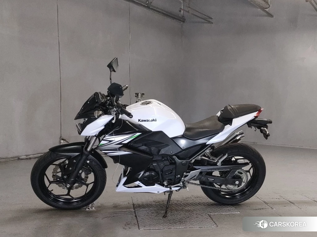 Проданный Kawasaki Z250 2014 из Японии