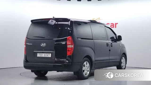 Hyundai The New Grand Starex id 3464799 из Кореи 12