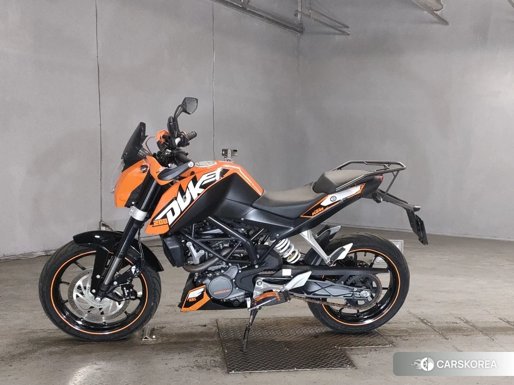 Проданный KTM 200 DUKE 2014 из Японии, фото 2